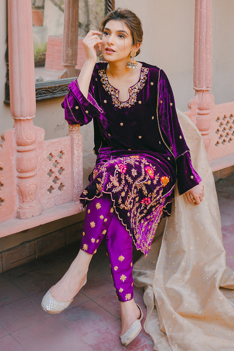 Ansab Jahangir | Bow Velvet Edit | WINTER HAZE