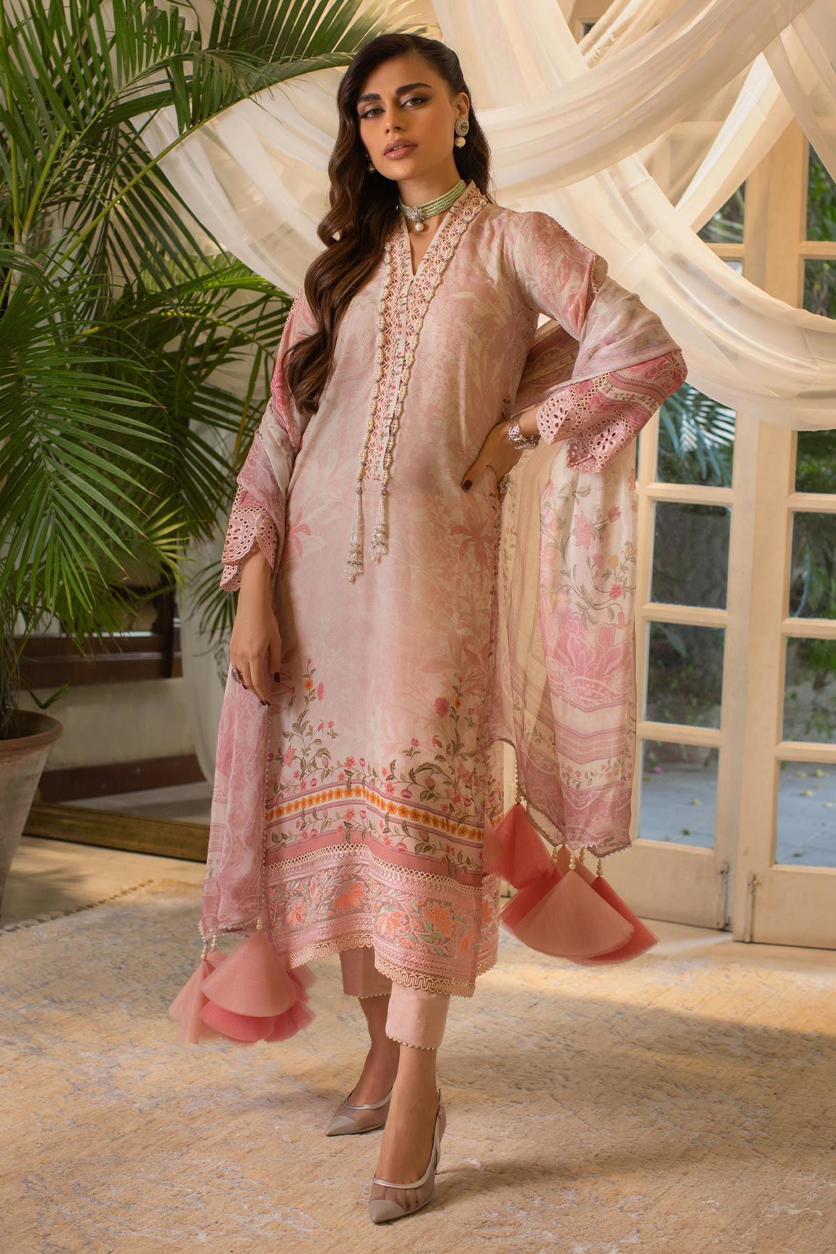 Annus Abrar | Luxe Silk Pret | AMOR