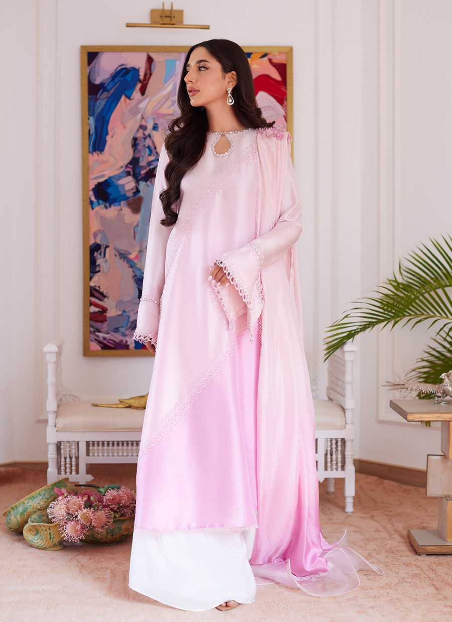 Farah Talib Aziz | Luna Eid Collection 24 | RELLIA BABY PINK