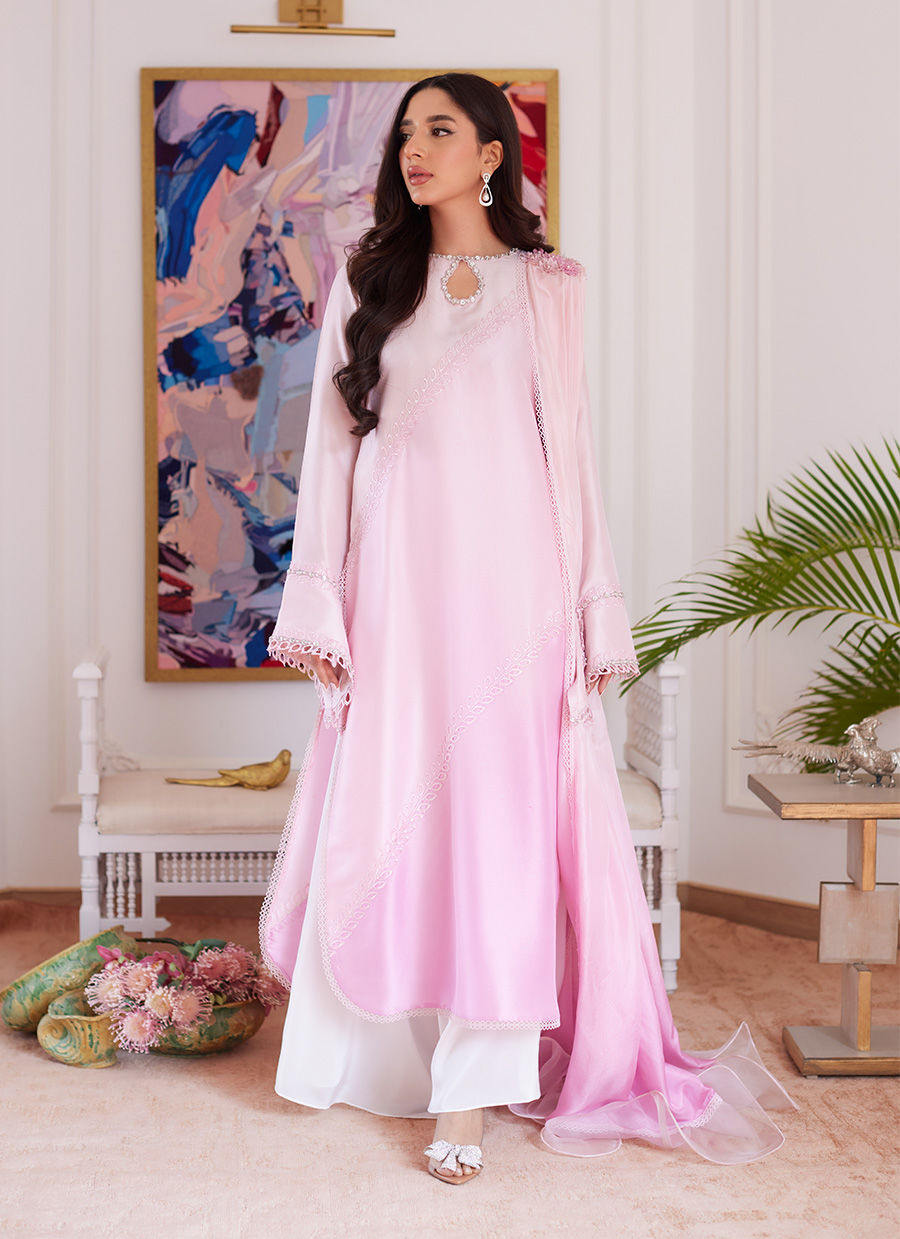 Farah Talib Aziz | Luna Eid Collection 24 | RELLIA BABY PINK