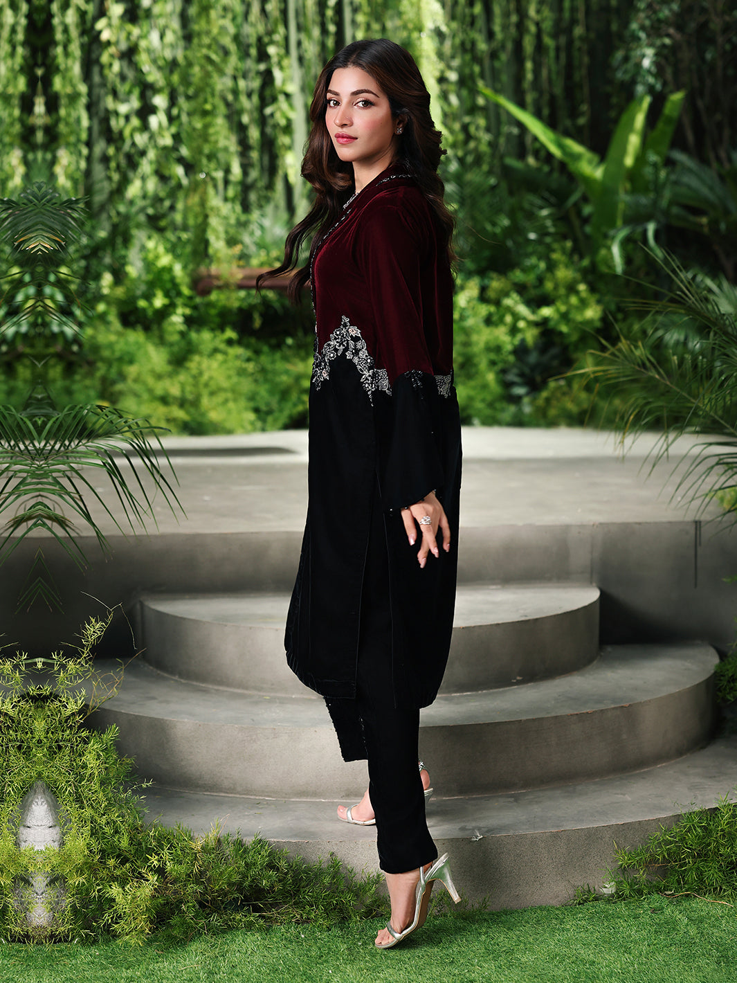 Ain | Twilight The Velvet Edit | AN-184