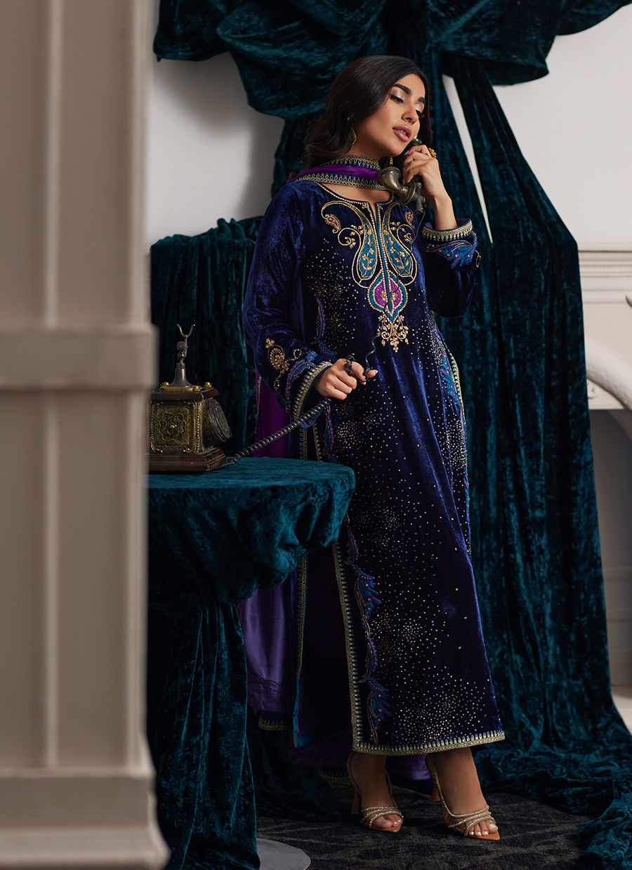 Farah Talib Aziz | Velvets The After Party | EDIE SHIRT AND DUPATTA