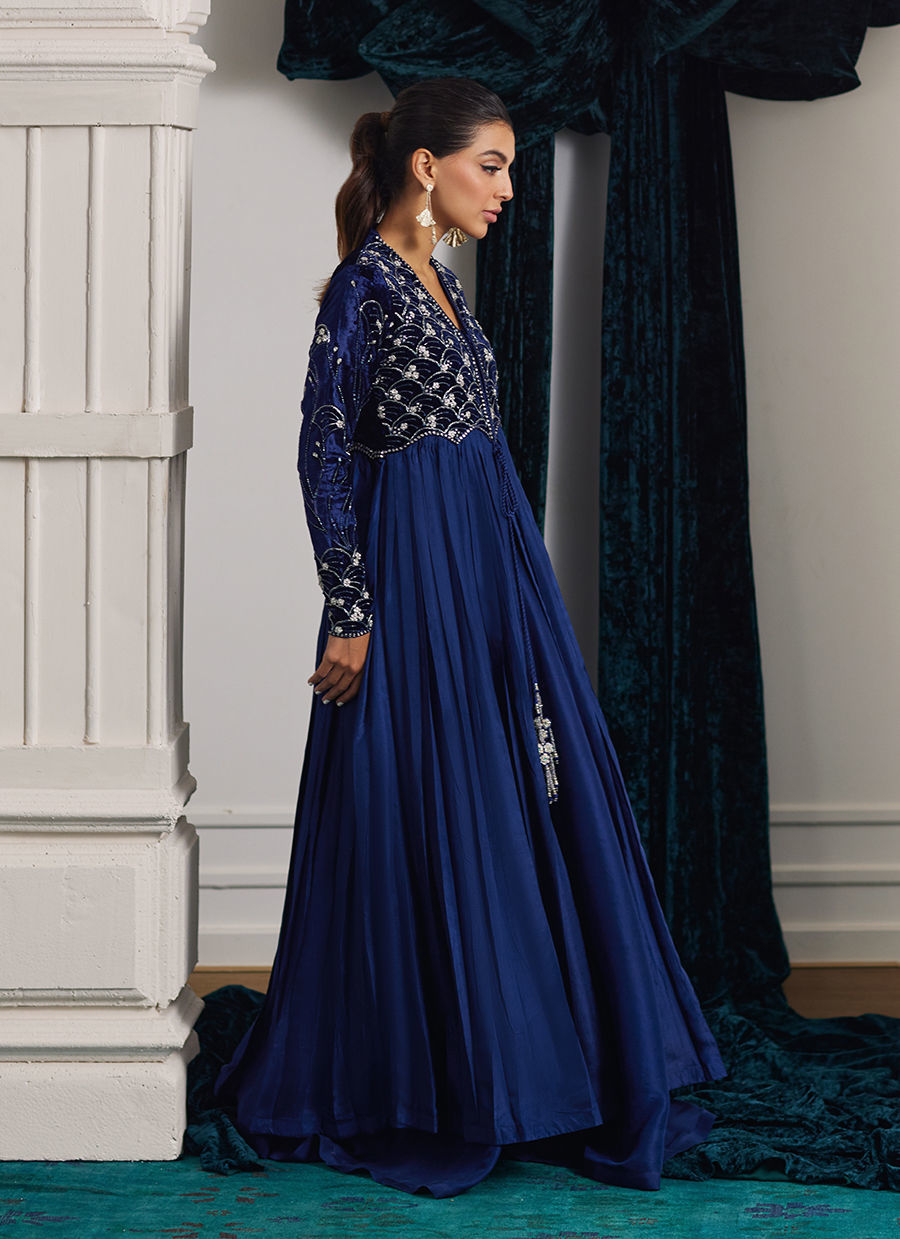 Farah Talib Aziz | Velvets The After Party | KISMET PERSIAN BLUE KALIDAAR