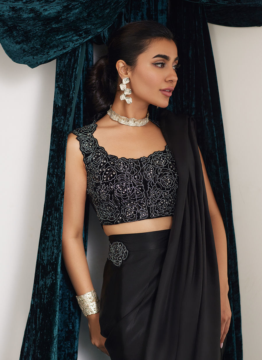 Farah Talib Aziz | Velvets The After Party | NENSI BURGUNDY SHIRT