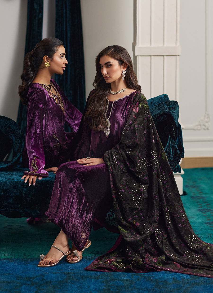Farah Talib Aziz | Velvets The After Party | NIA OMBRE VELVET KAFTAN