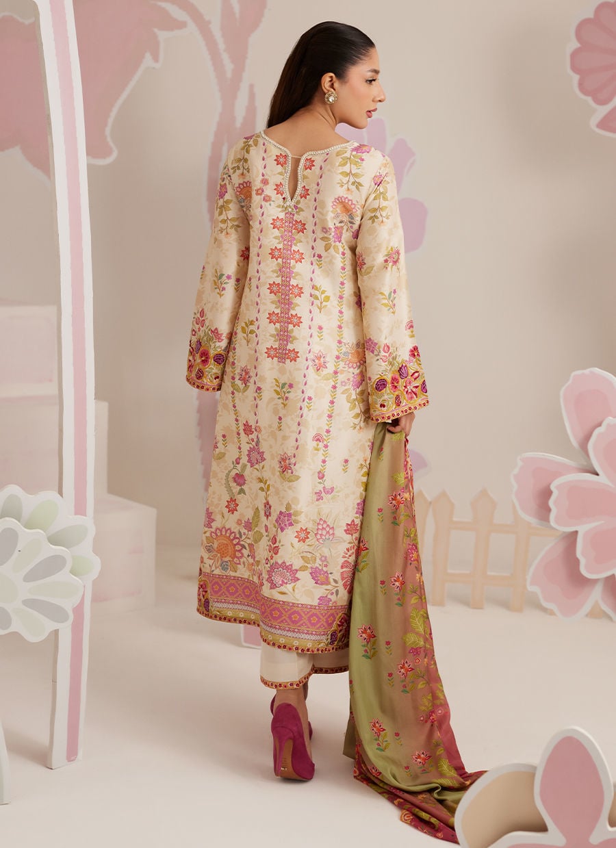 Farah Talib Aziz | Frou Frou Ramadan Edit | Soreya