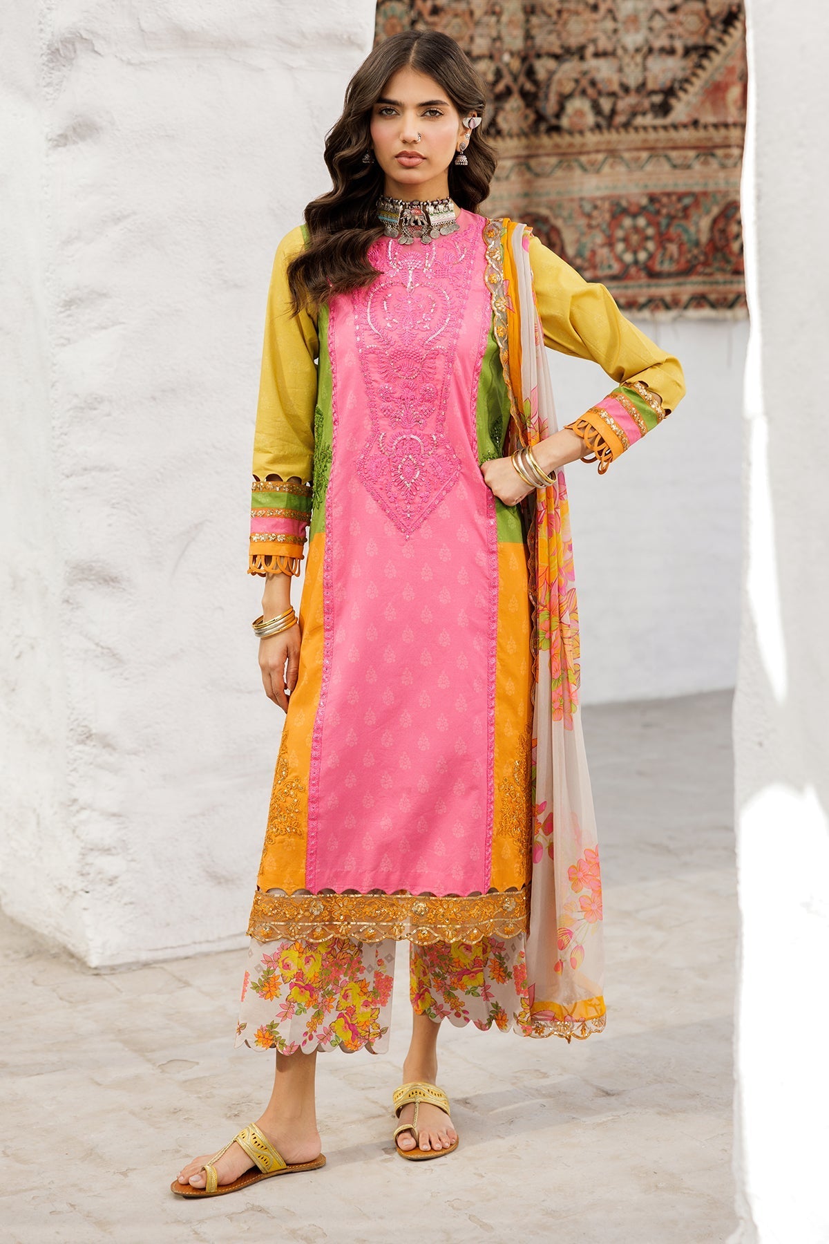 Charizma | Rangoli Lawn | CRO5-04