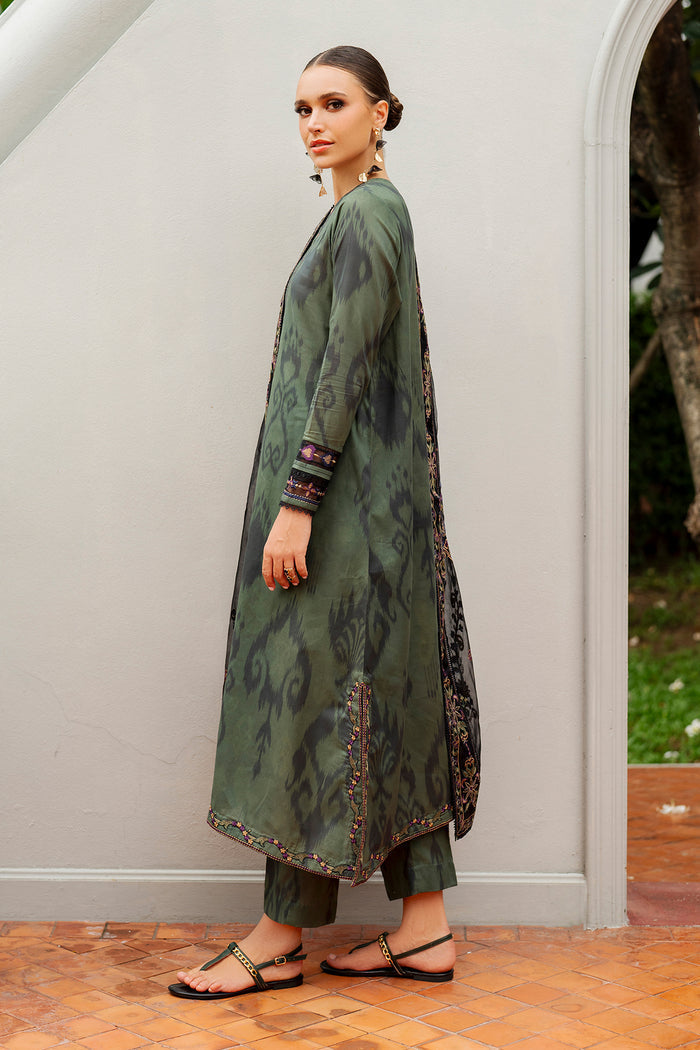 Baroque | Luxury Pret Summer | UF-4262