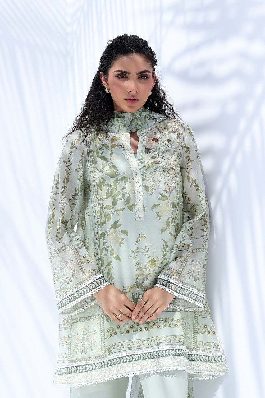 Sania Maskatiya | The Winter Edit - Luxe Pret 25 | Sola