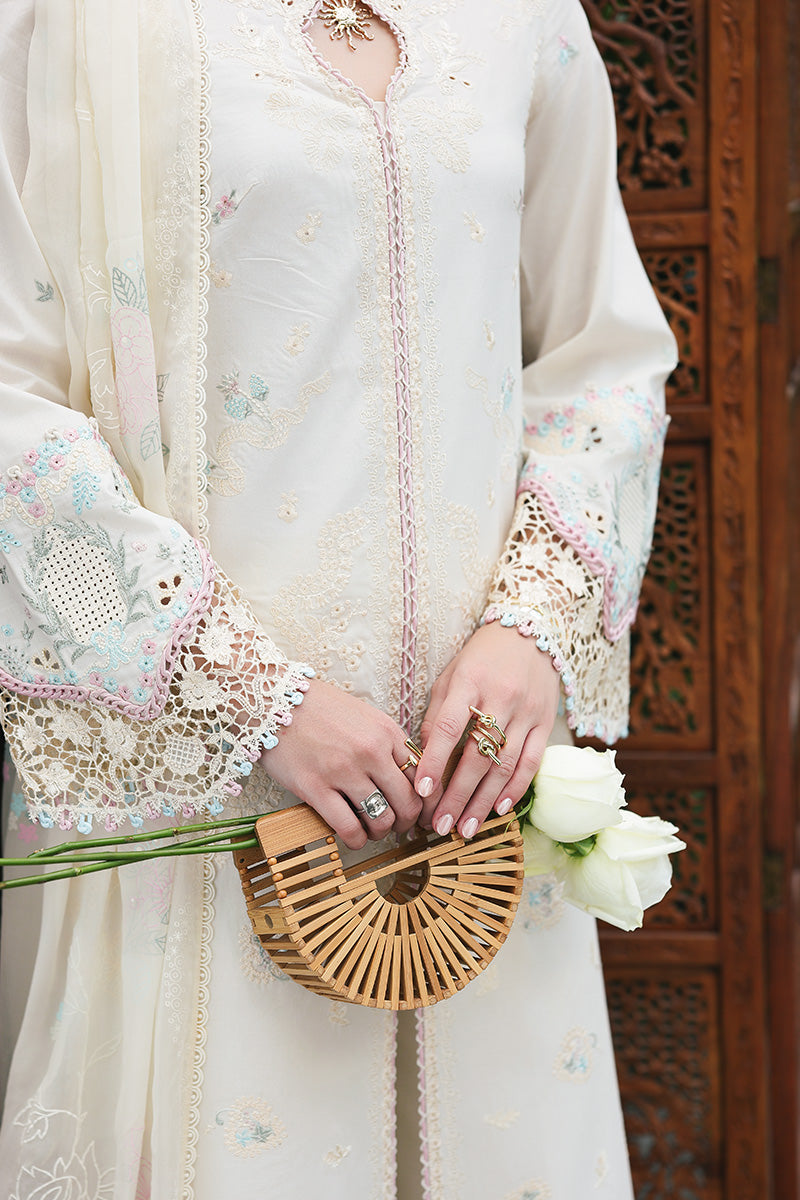 Qalamkar | Q Line Lawn Drop | RP-01 SAVERA