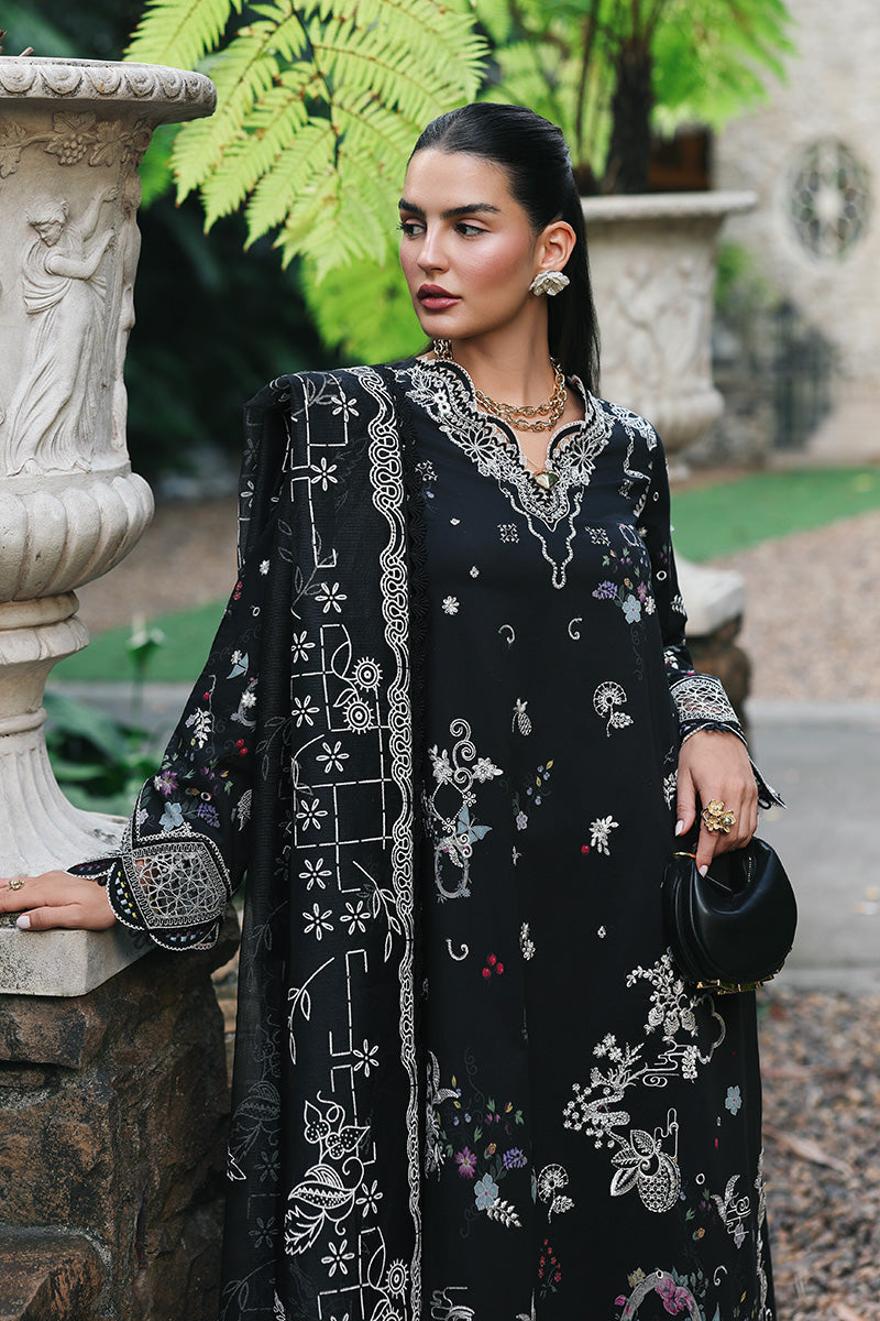 Qalamkar | Q Line Lawn Drop | RP-07 OBSIDIAN