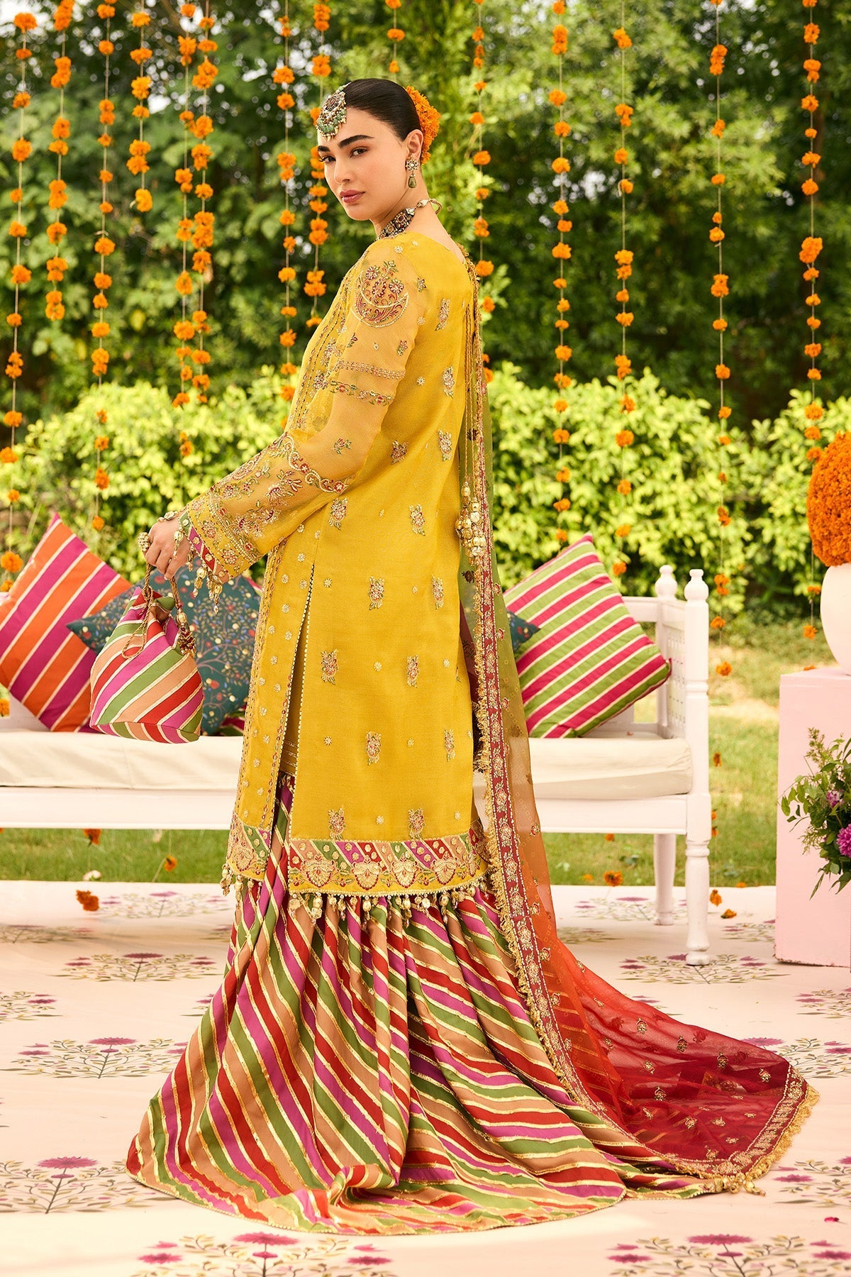 Alizeh | Shehnai The Festive Edit | AF-ZN-2215-Zarposh