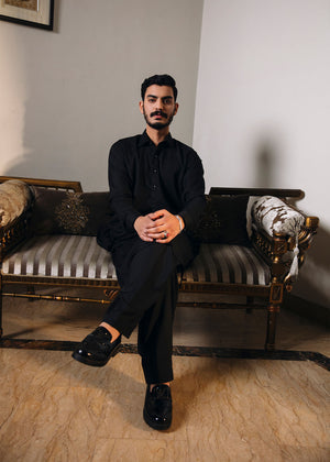 Shahjahan Black Shalwar kameez