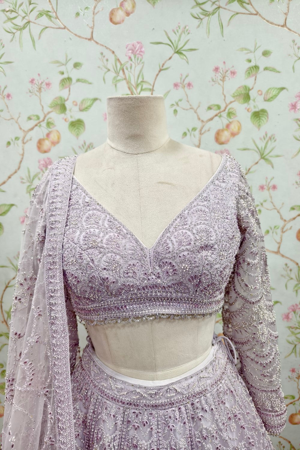 Hand Embroidered Resham And Lehenga Set Secondary image