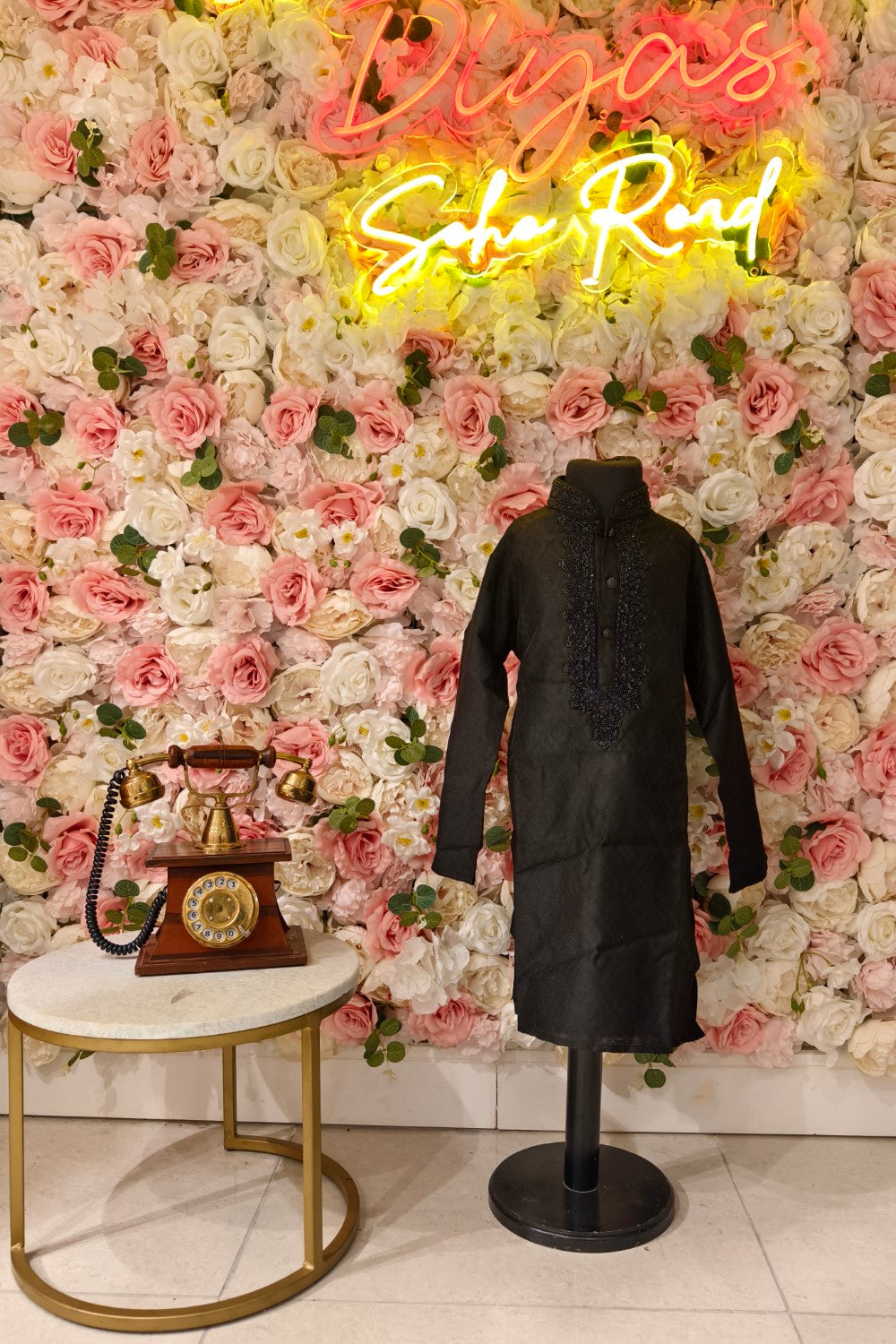 Black Art Silk Embroidery Thread Sequin Work Kurta Set Main image