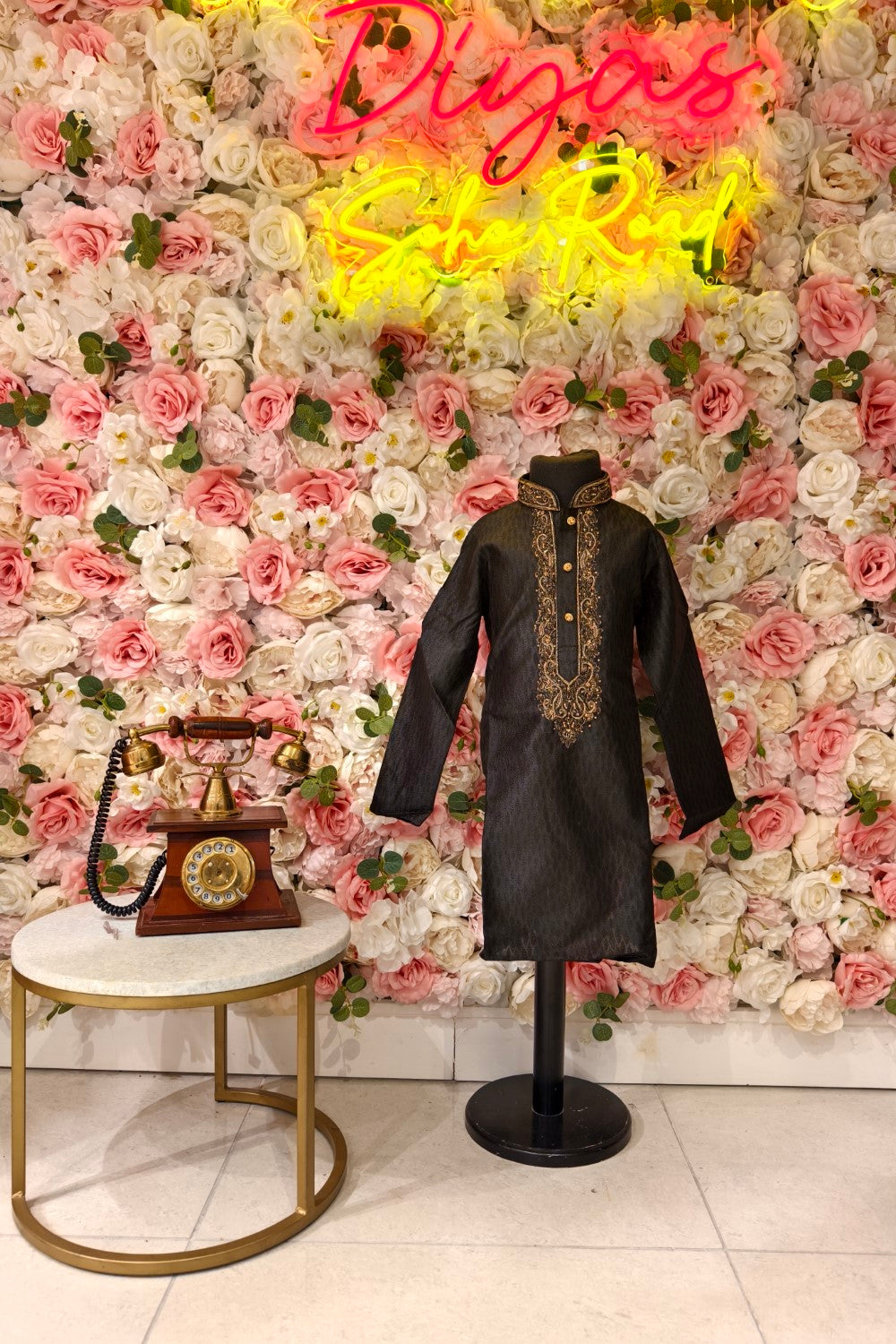 Black Self Striped Texture Kurta Main image