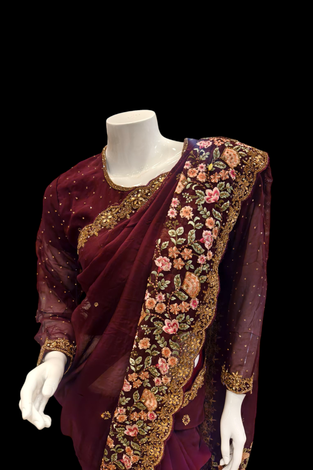 Exquisite Maroon Embroidered Saree for a Timeless Look Secondary image