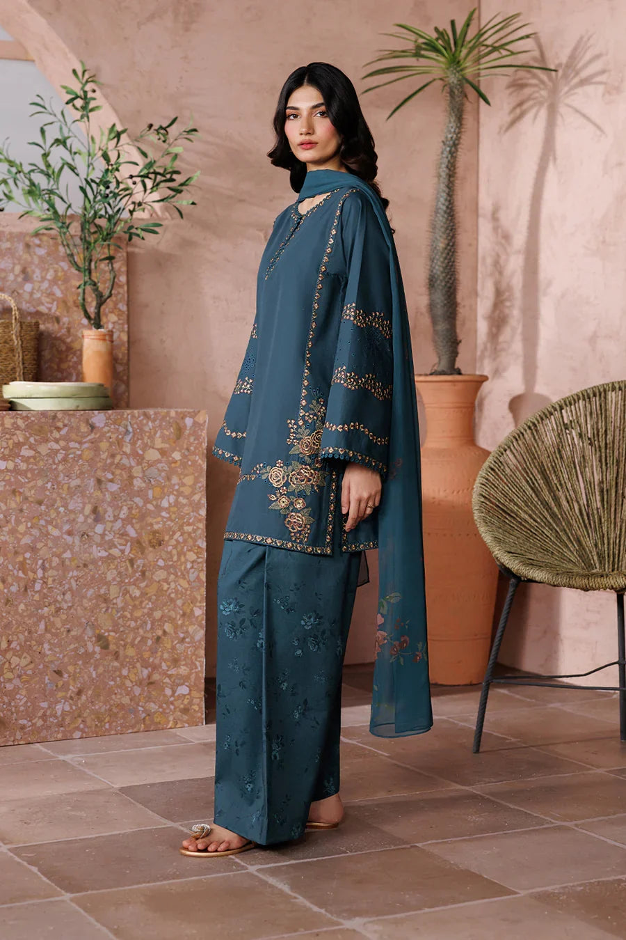 Iznik | Sunscape Lawn '26 | UE-701 Embroidered Lawn