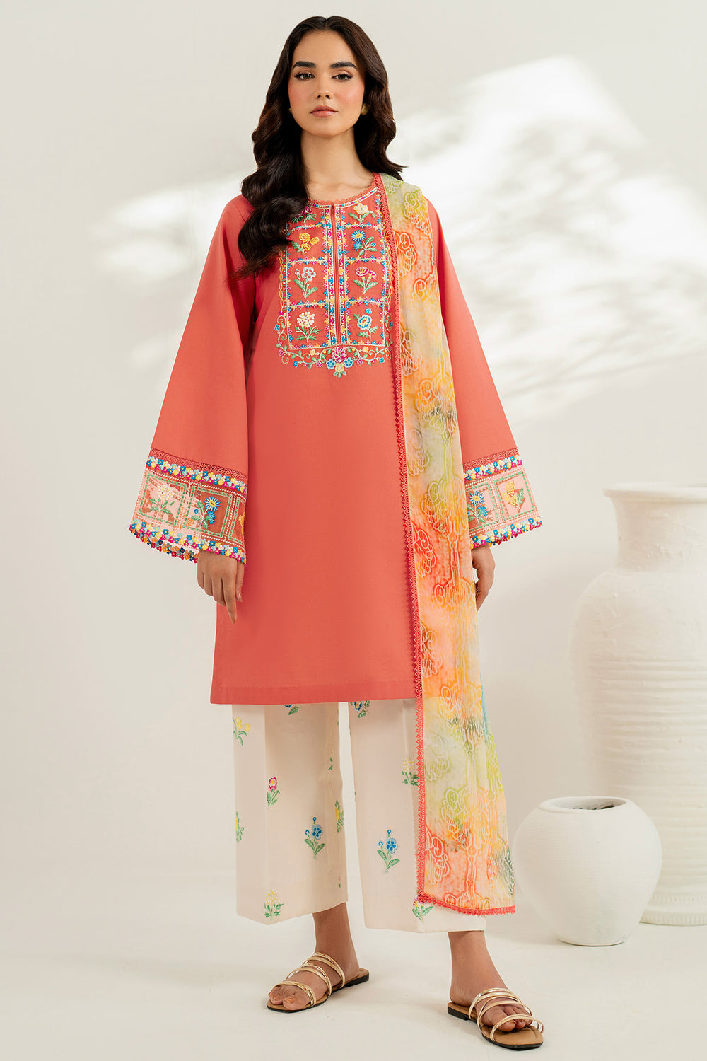 Farasha | Thread Lines Embroidered | Suncharm Glow