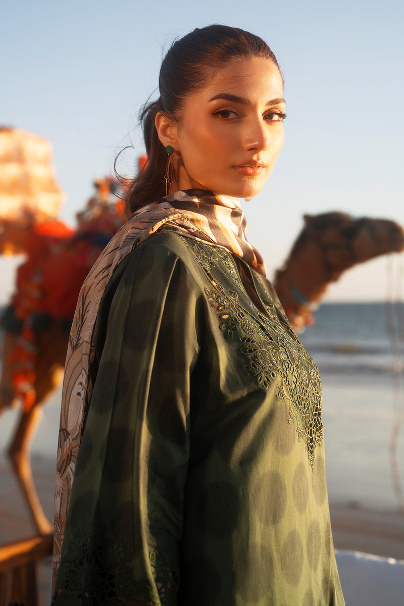 Baroque | Luxury Pret 25 | UF-4064