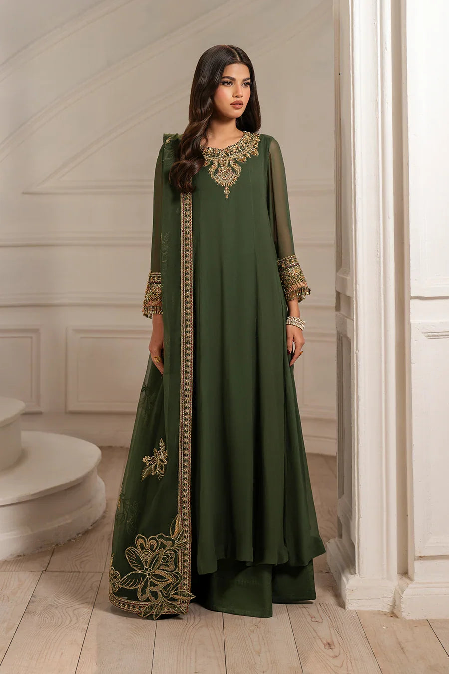 Iznik | Luxury Formals | UE-416 Embroidered Chiffon