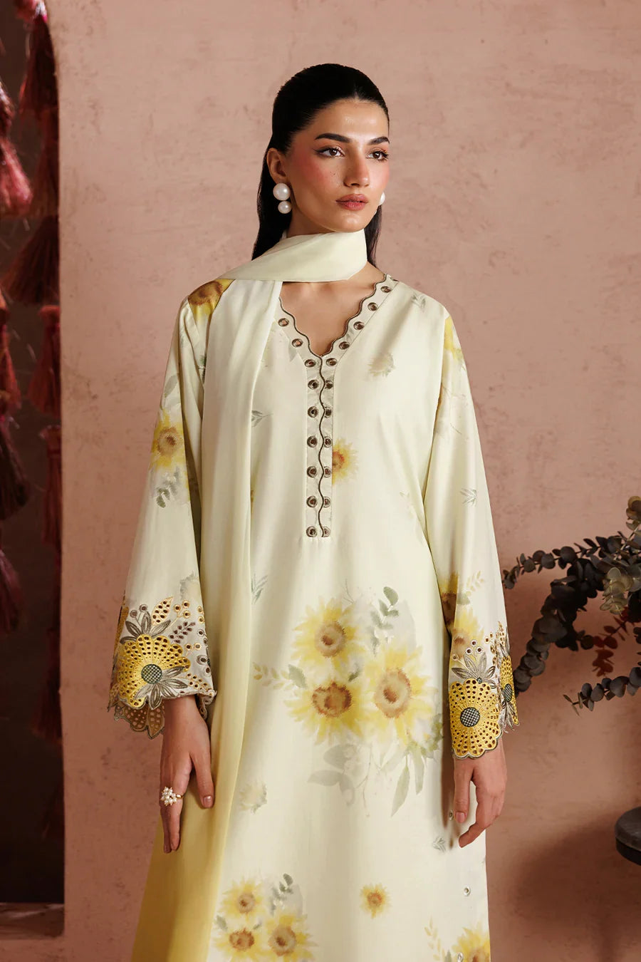 Iznik | Sunscape Lawn '26 | UE-711 Embroidered Lawn