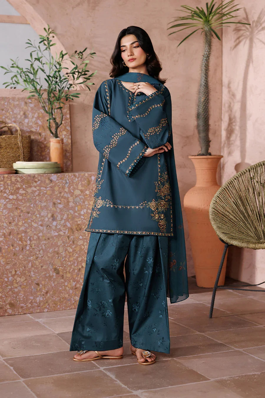 Iznik | Sunscape Lawn '26 | UE-701 Embroidered Lawn