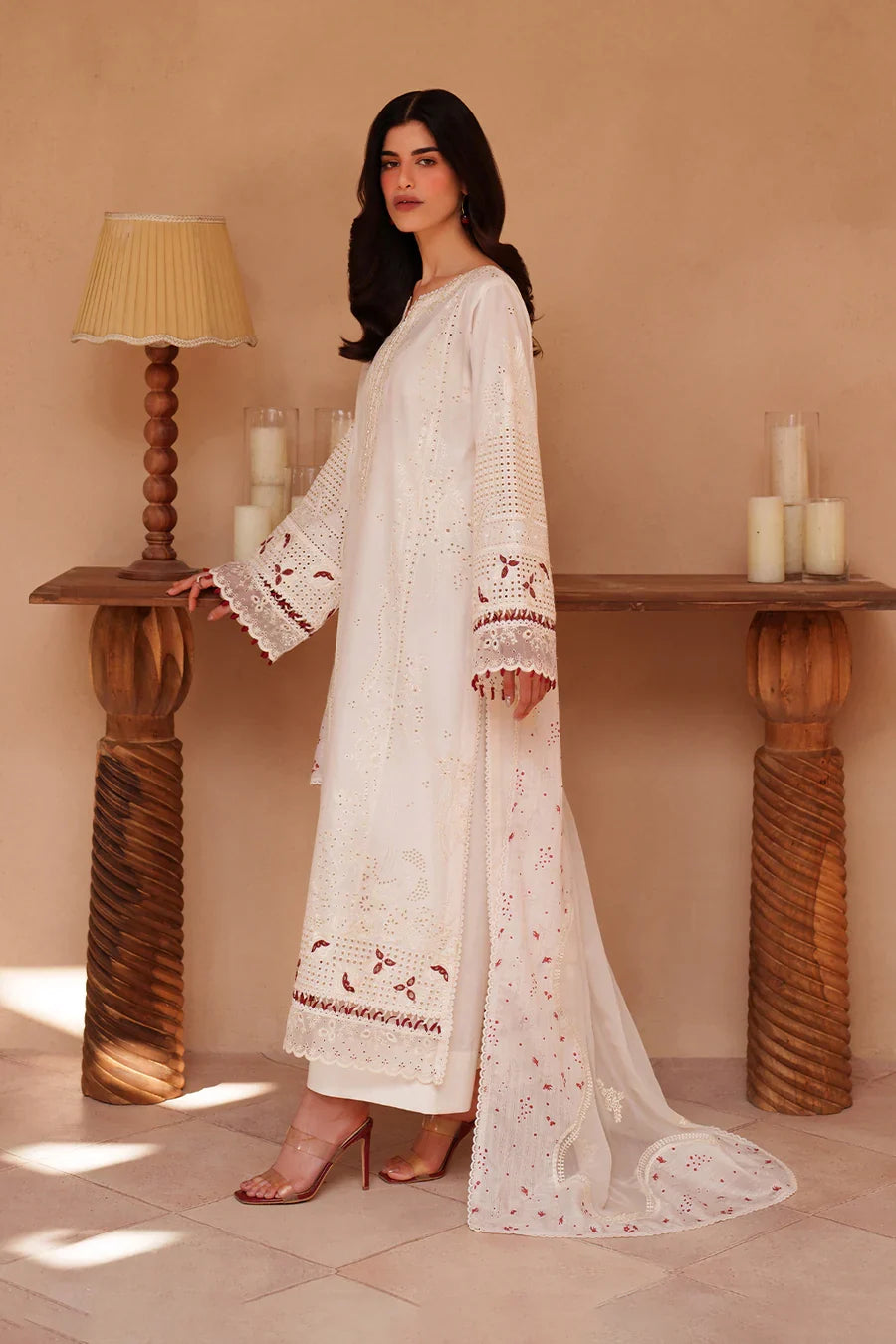 Iznik | Festive Lawn '26 | EL-06 Embroidered Lawn