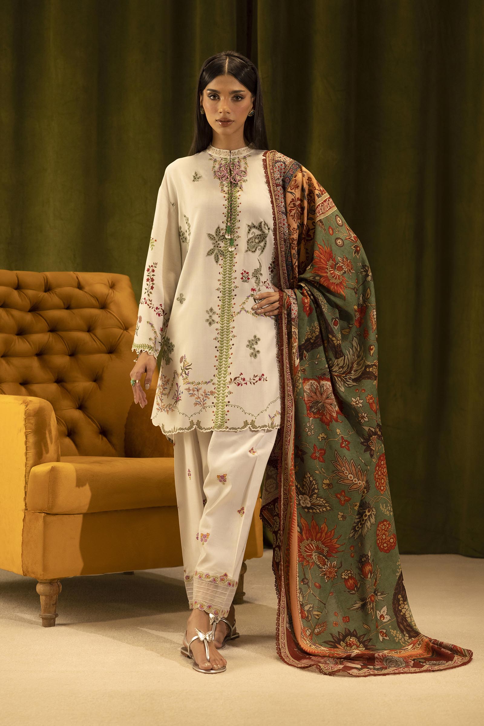 Sana Safinaz | Muzlin Winter 25 | 015A