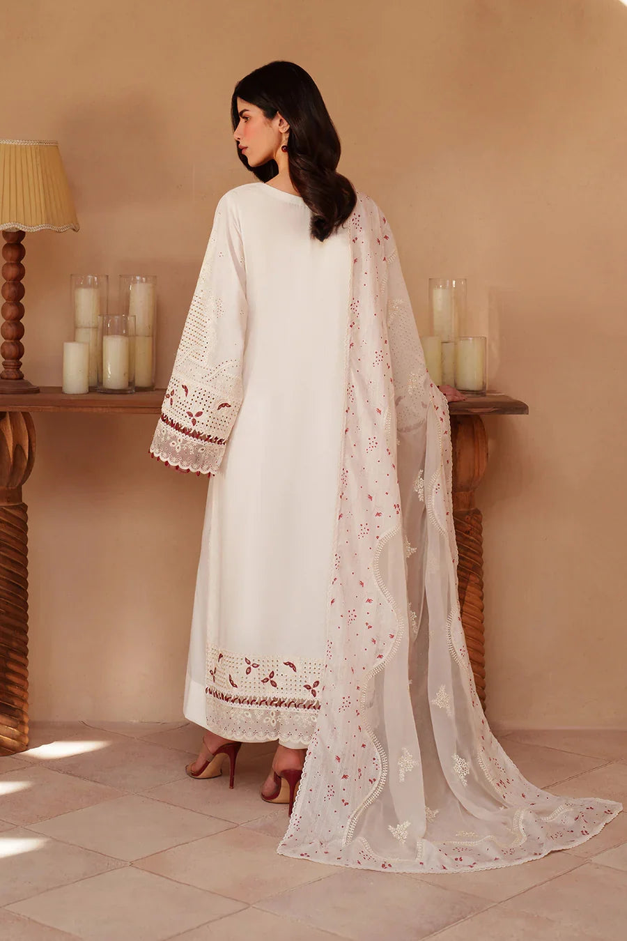 Iznik | Festive Lawn '26 | EL-06 Embroidered Lawn