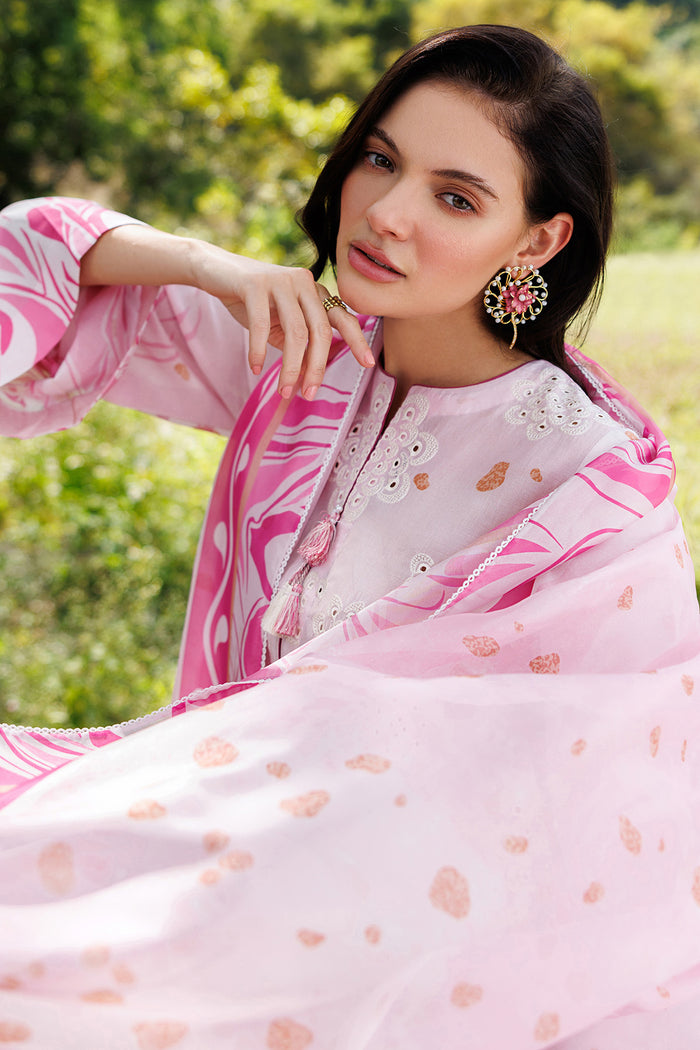 Jazmin | Summer Lawn 26 | USE-9296