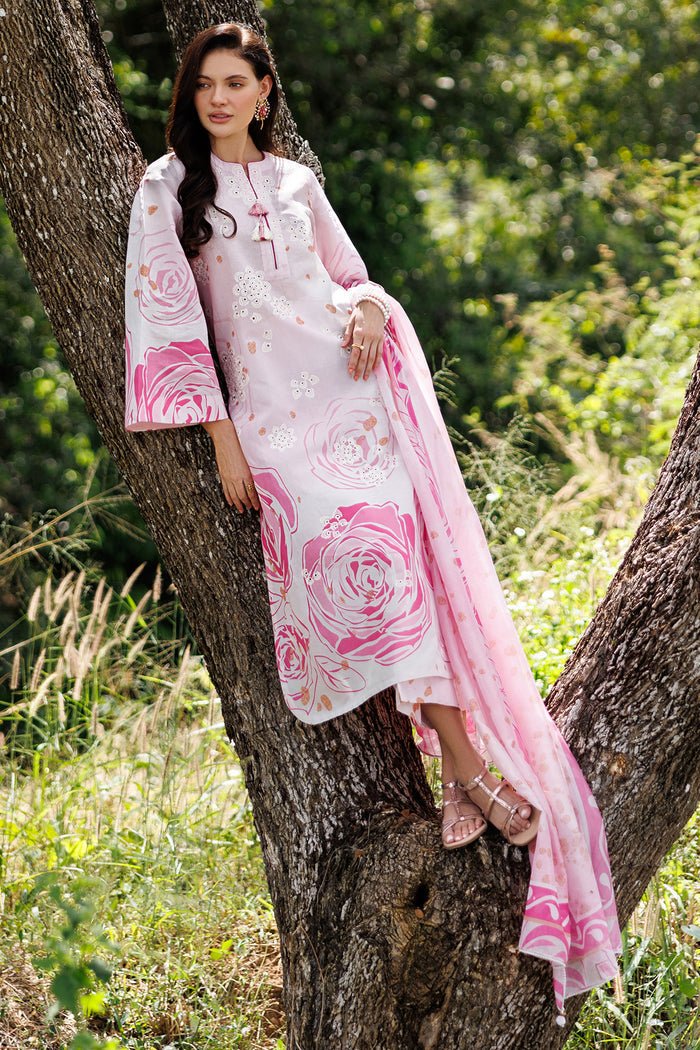 Jazmin | Summer Lawn 26 | USE-9296