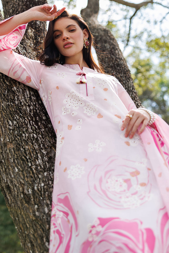 Jazmin | Summer Lawn 26 | USE-9296