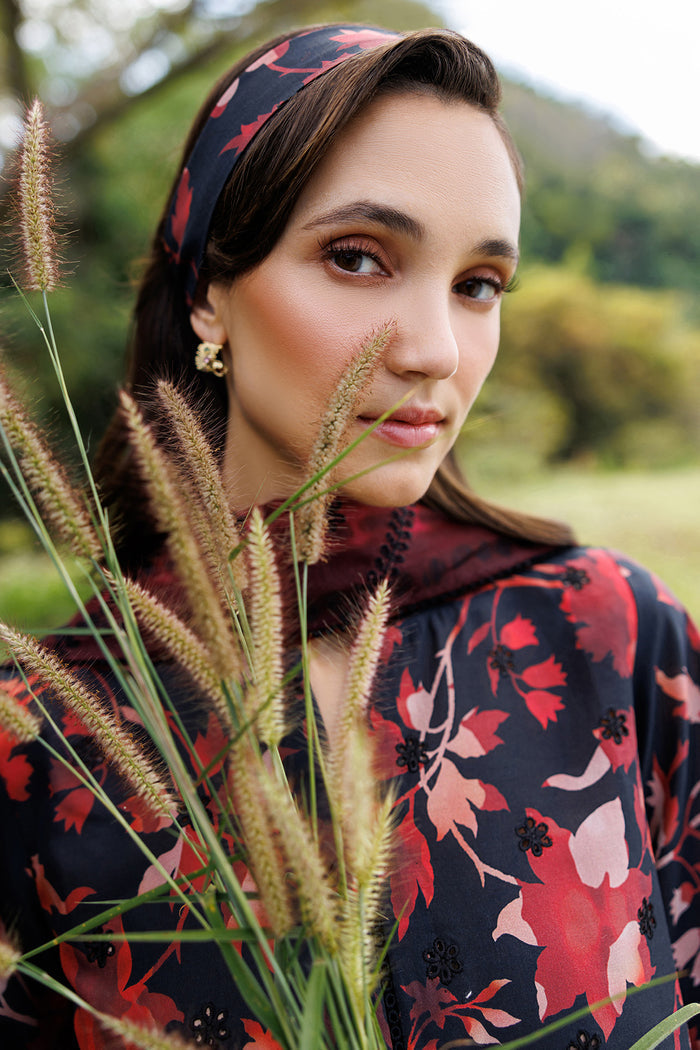 Jazmin | Summer Lawn 26 | USE-9290