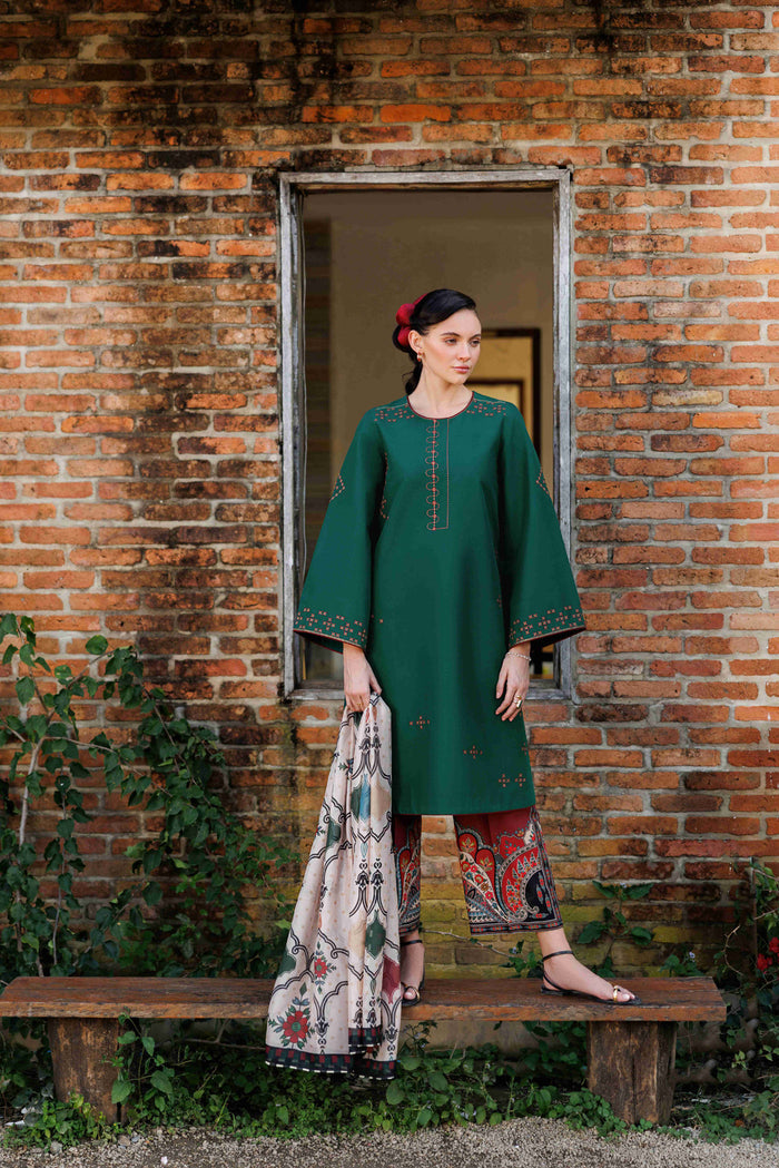 Jazmin | Summer Lawn 26 | USE-9285