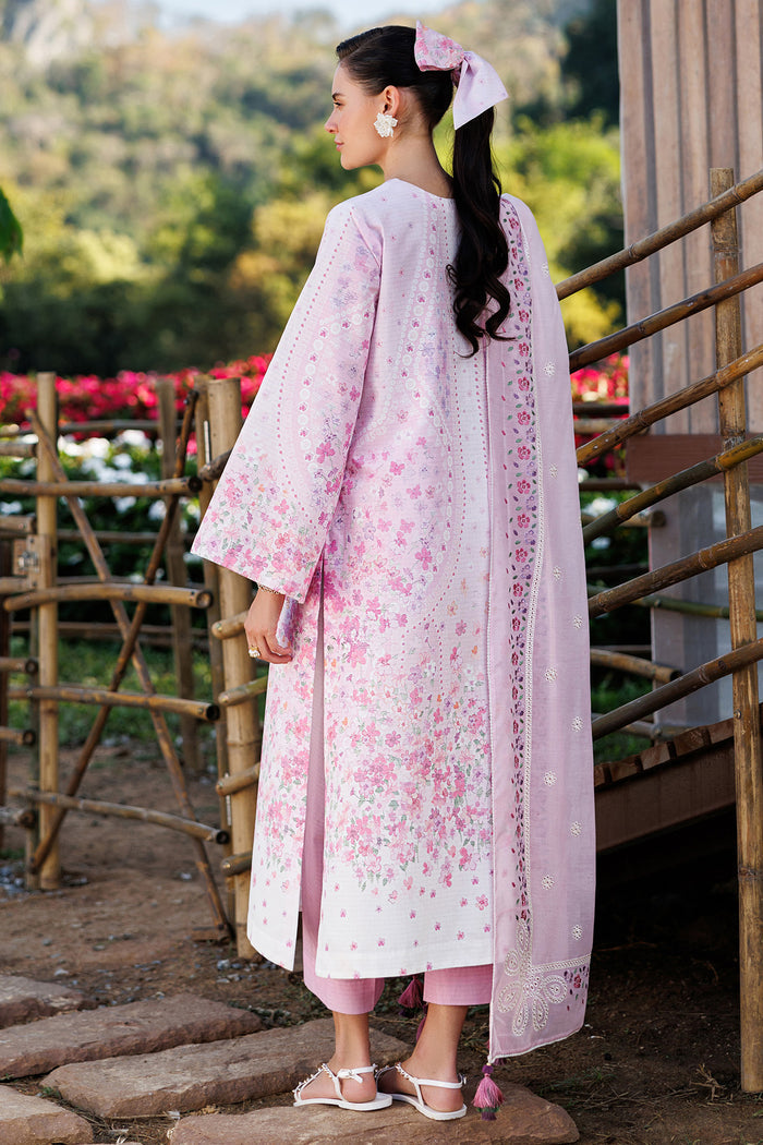 Jazmin | Summer Lawn 26 | USE-9304