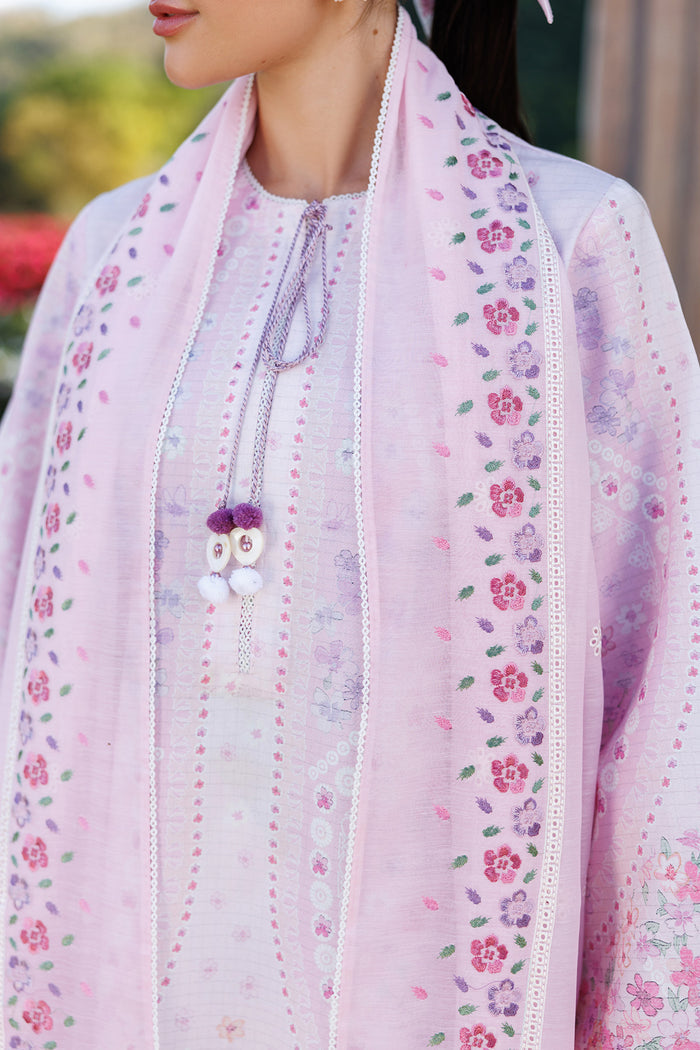 Jazmin | Summer Lawn 26 | USE-9304