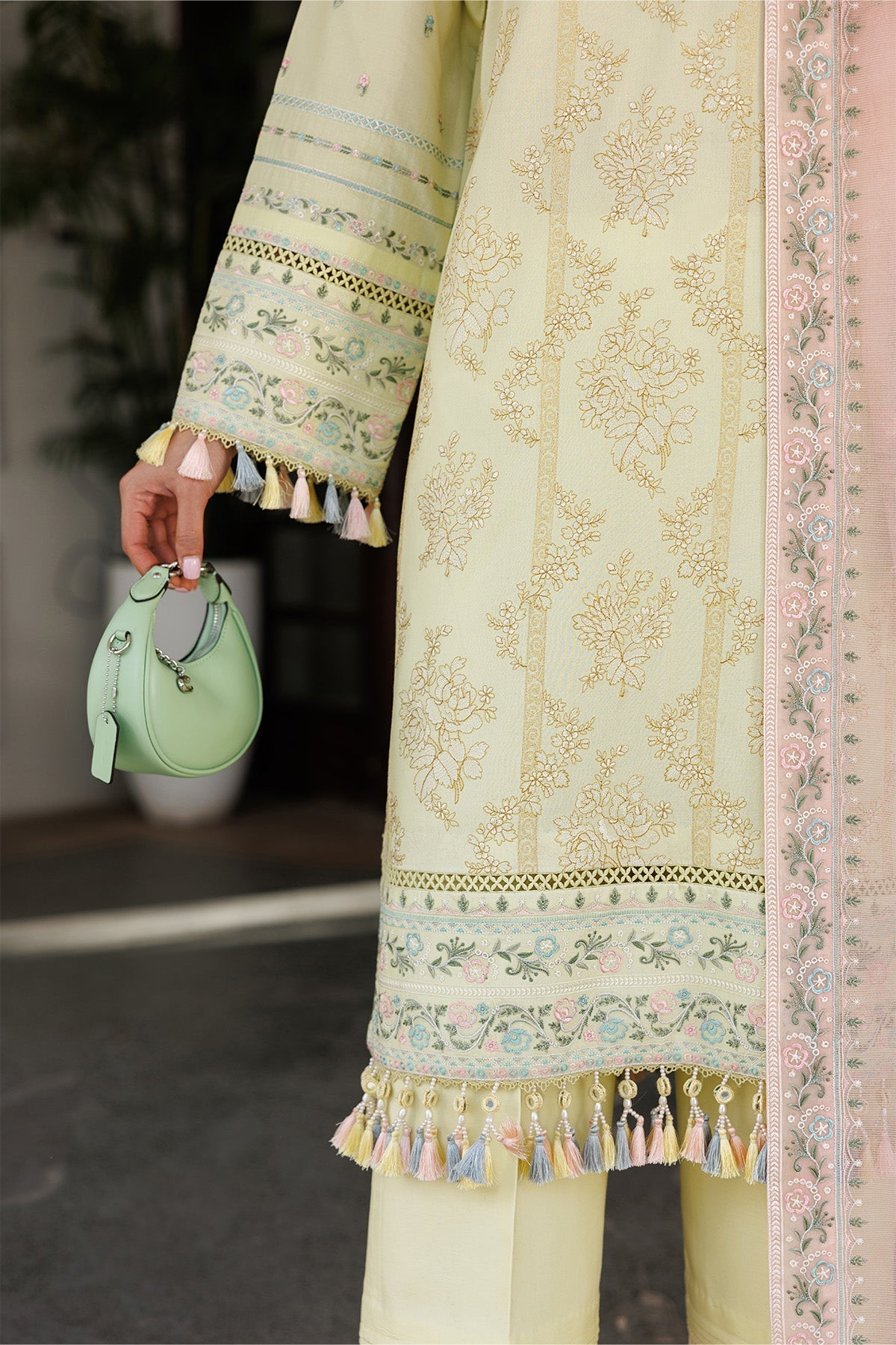 Alizeh | Eid Festive Lawn | AF-EL-7054-Faha