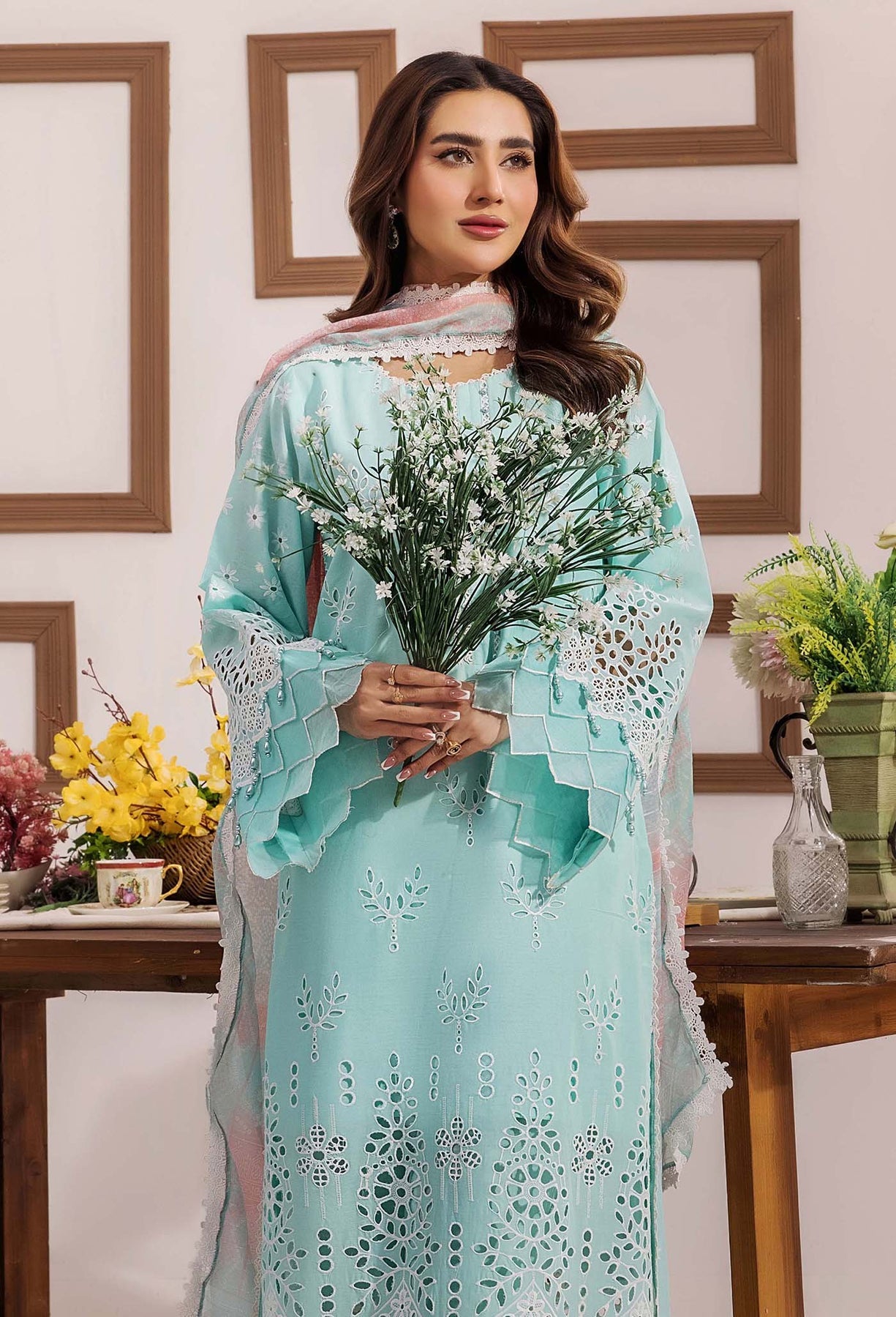 Adans Libas | Stella Chikankari 25 | 1022