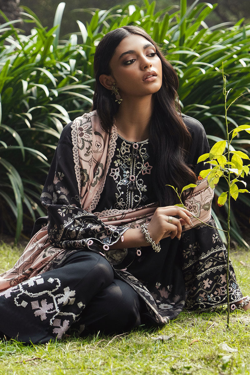 Cross Stitch | Khaddar Linen 25 | BLACK NOIR