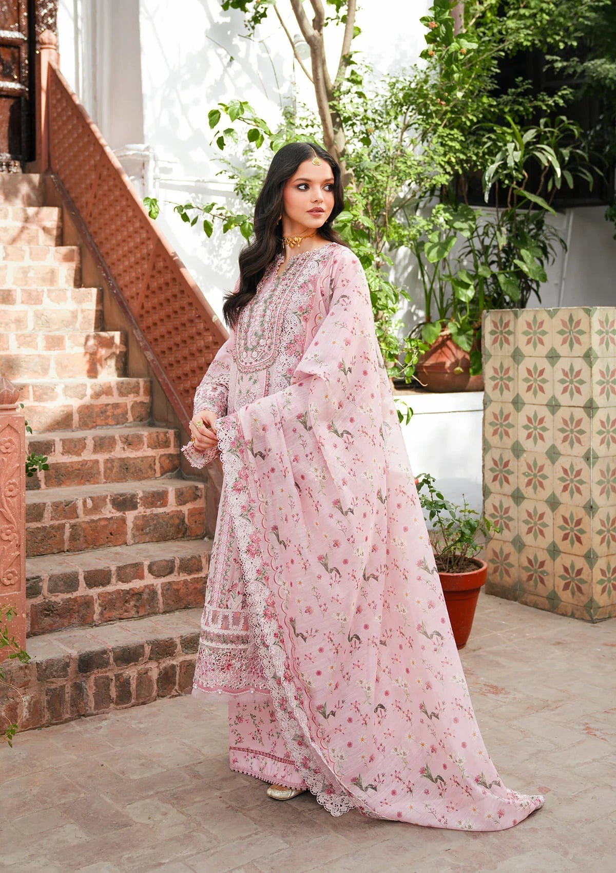 Kahf Premium | Ek Fasana Luxury Lawn 26 | KLB-3A DILNASHEEN