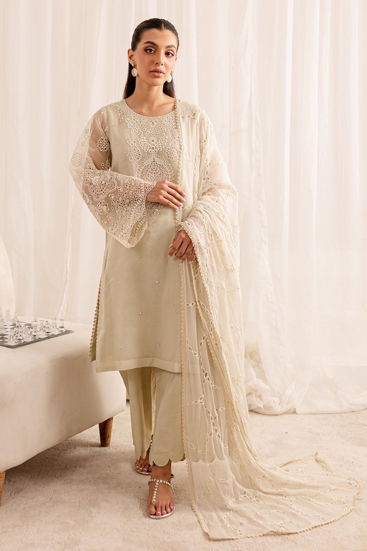 Nureh | Fancy Formals | NP-522