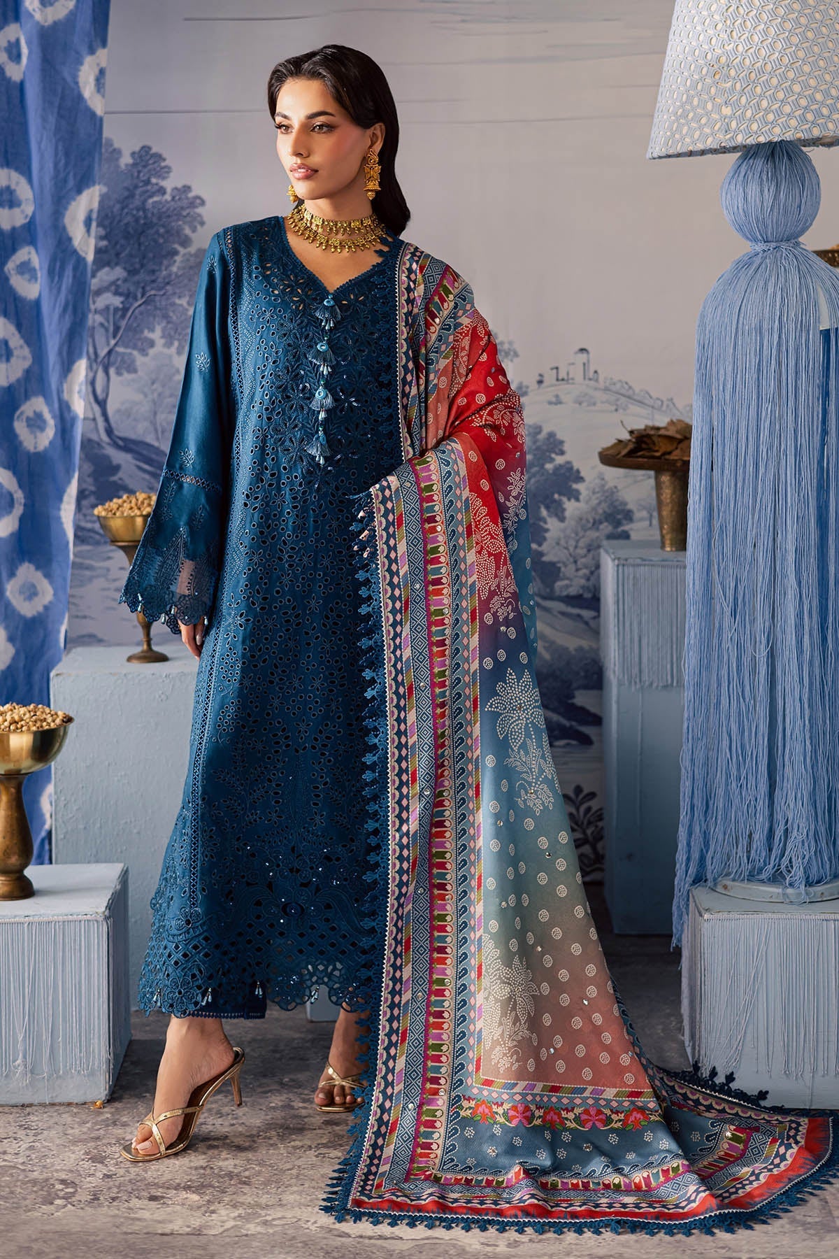 Nureh | Bazaar Luxe 25 | NE-206