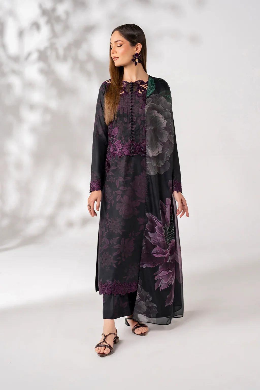 Iznik | UE-270 Printed Lawn