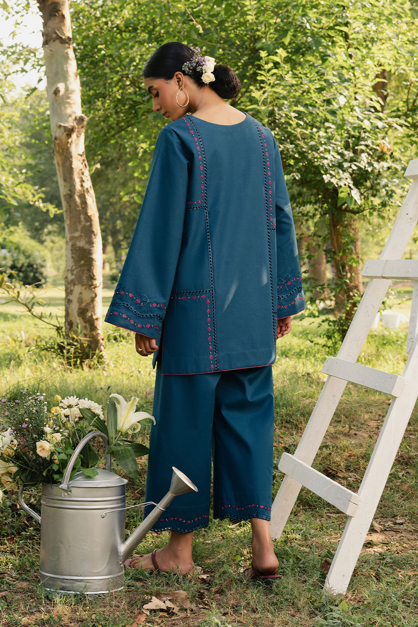 Iznik | Mid Summer Pret | IP-375 DYED LAWN
