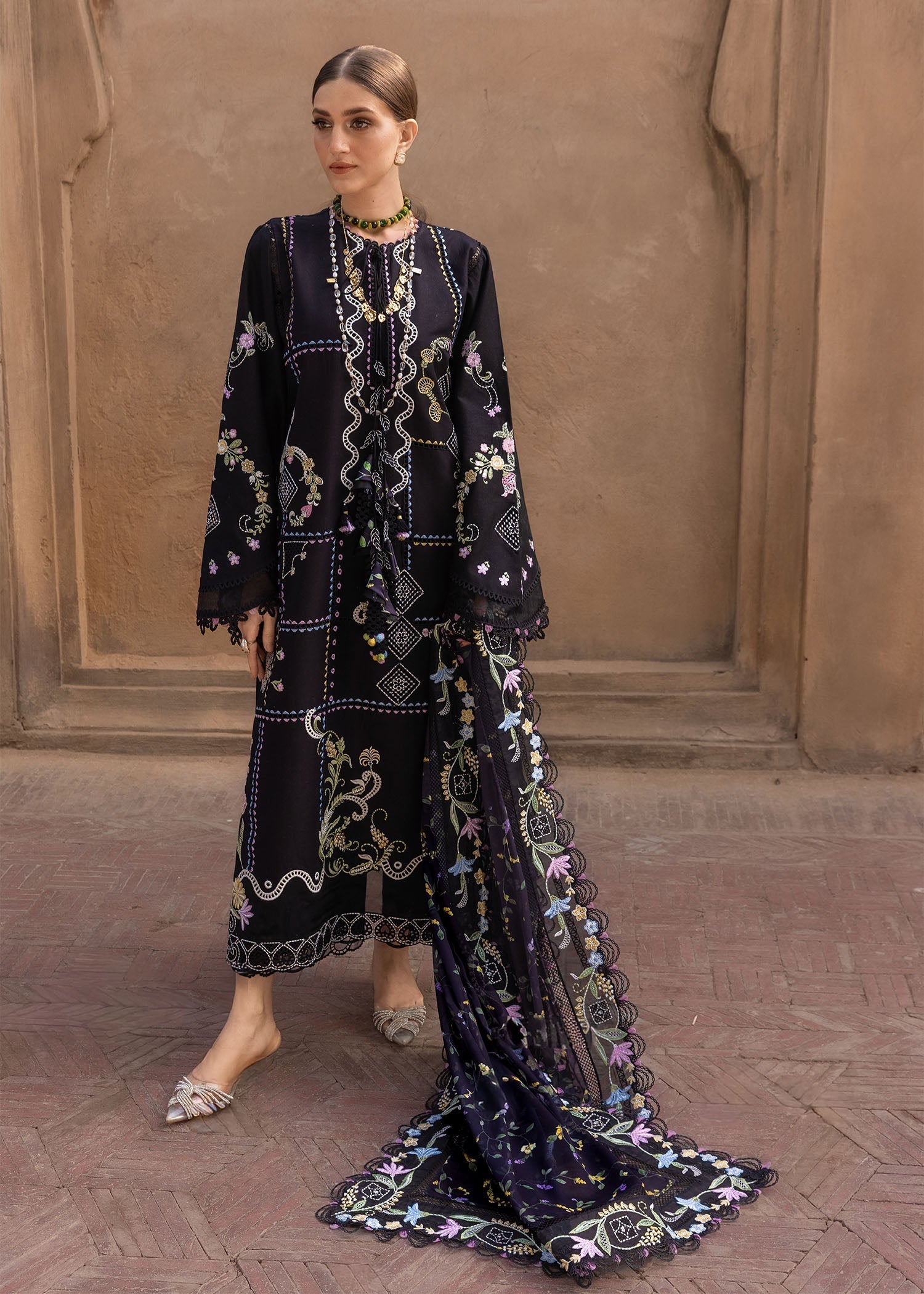 Crimson | flow lawn 26 | FLORAL SERENITY - D1A