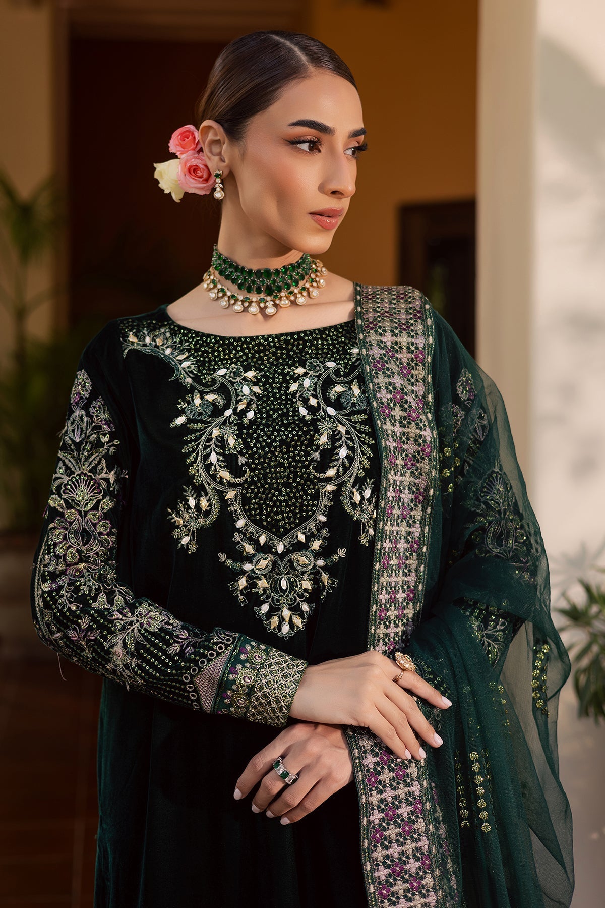 Nureh | Maya Velvet | NW-115