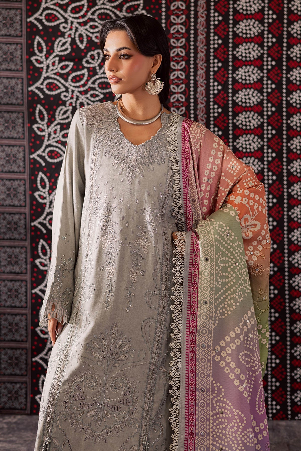 Nureh | Bazaar Luxe 25 |NE-207