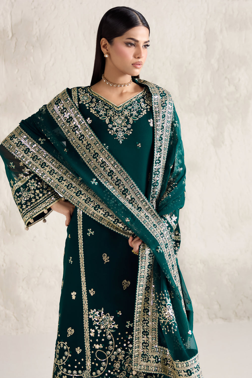 Faiza Saqlain | Reina Formals | Gold Radiance