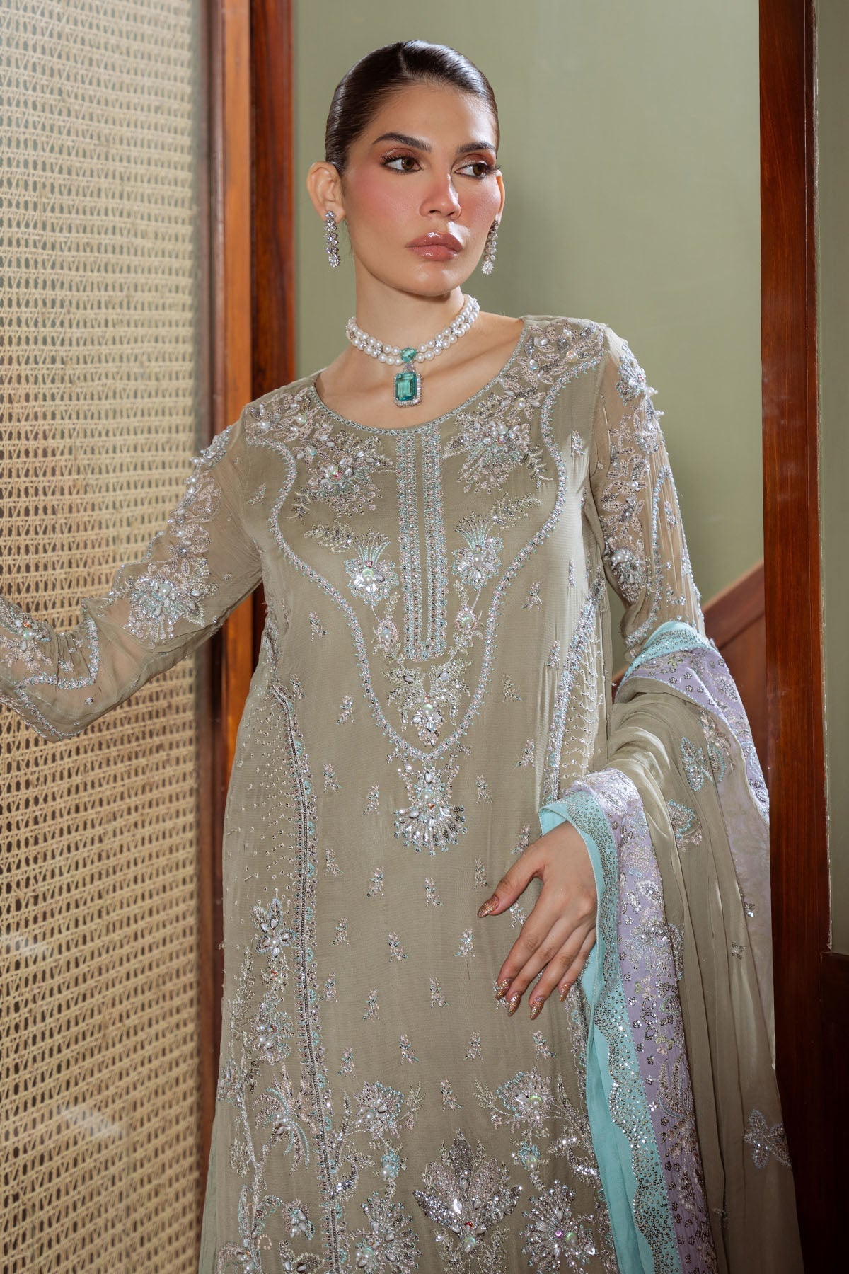 Nureh | Elaya Formals |NEL-88